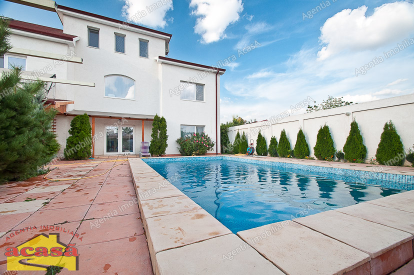 De vanzare vila cu piscina in Sendreni, la 10 min de Galati