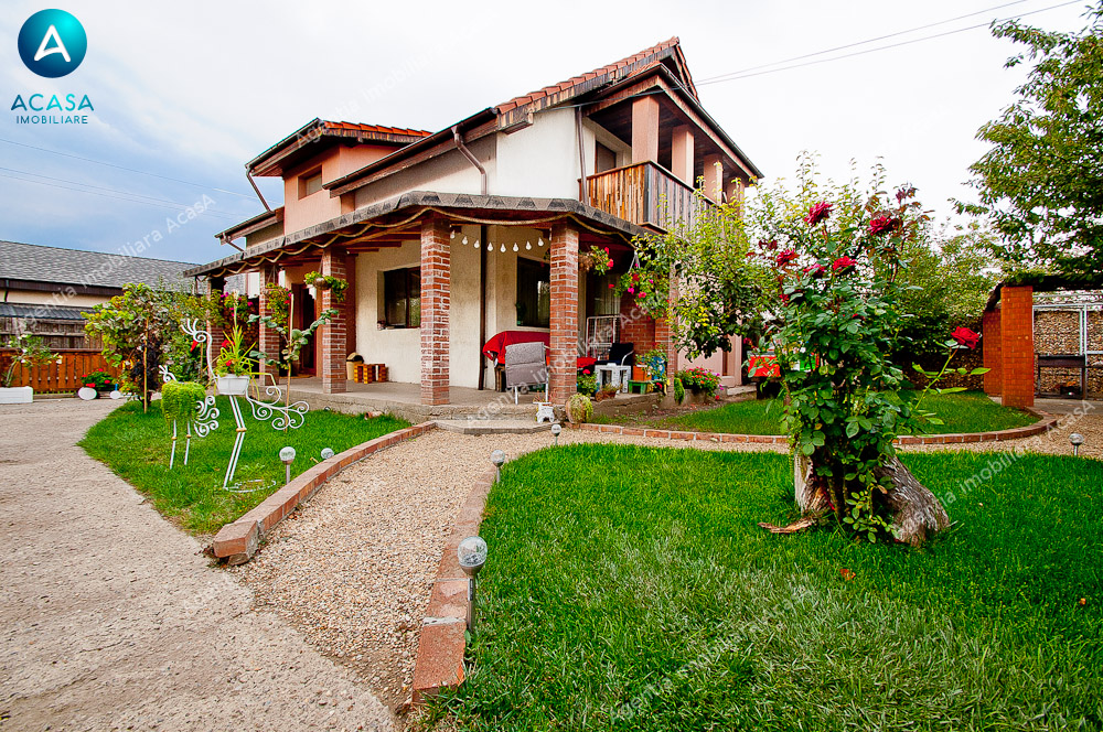 Vila moderna P+M de vanzare in Sat Costi