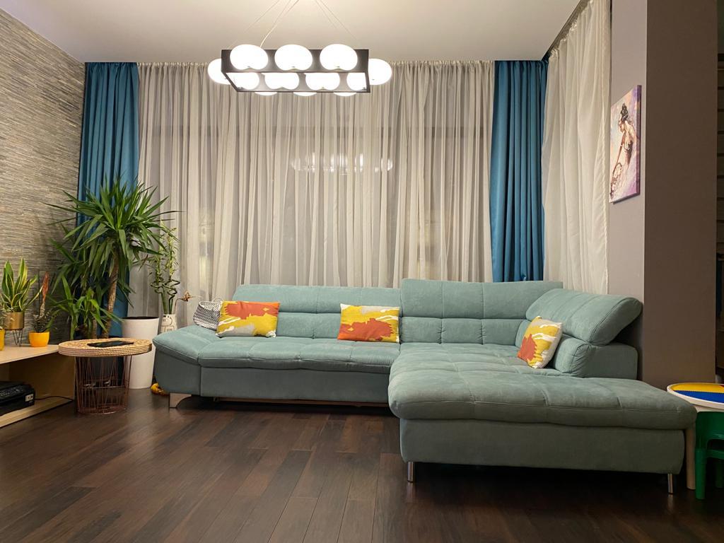 Vila cubista la vanzare in Cartier Brates Lake Residence