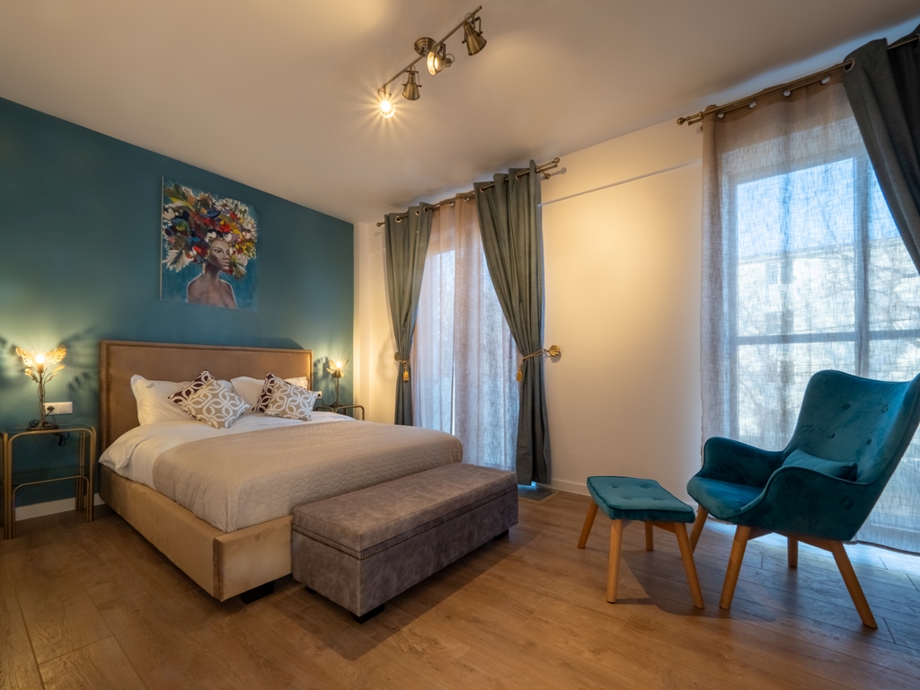 Hotel nou ready to open la vanzare in Galati