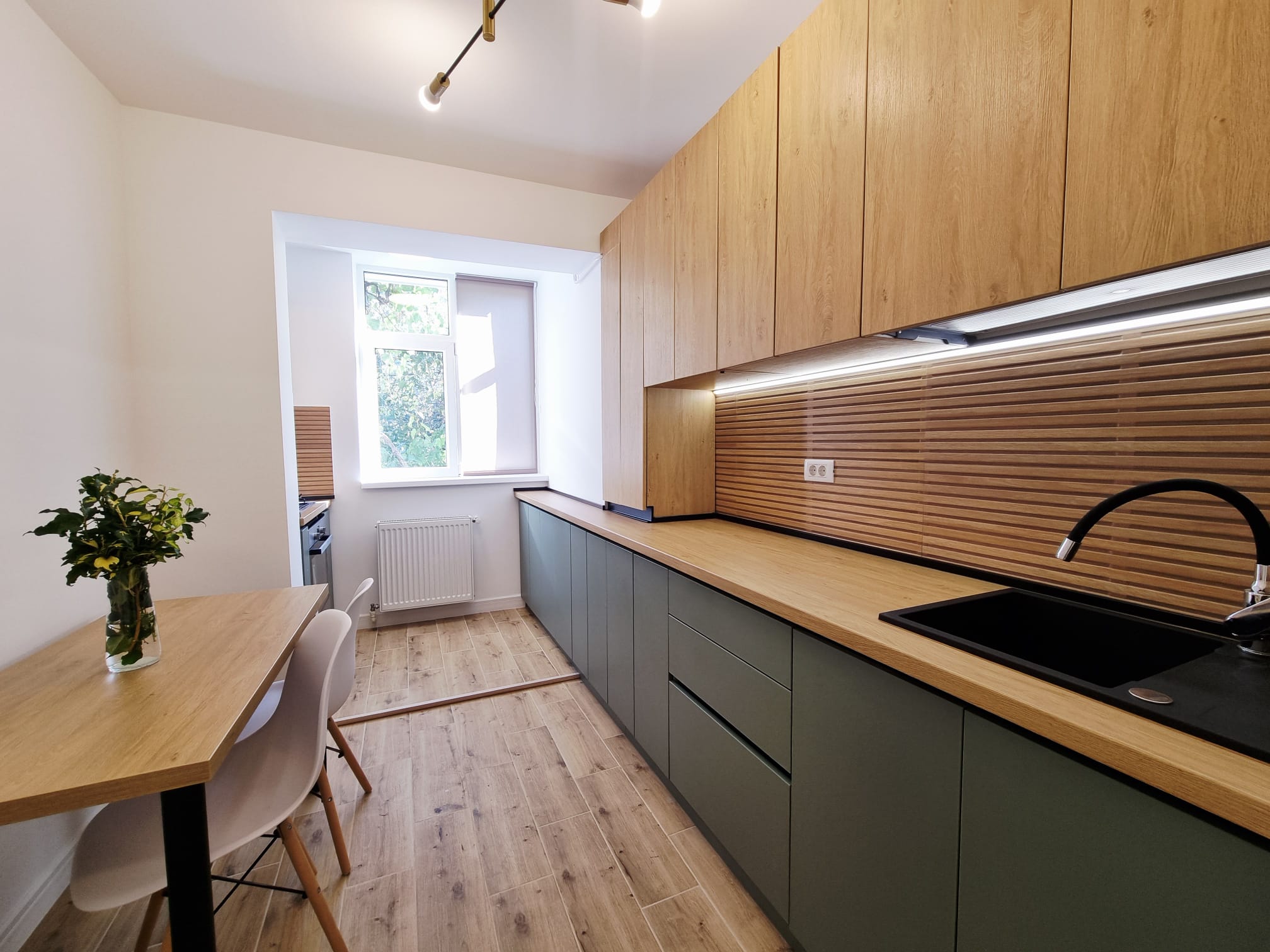 Vanzare apartament modern  2 camere Tiglina1 renovat si mobilat