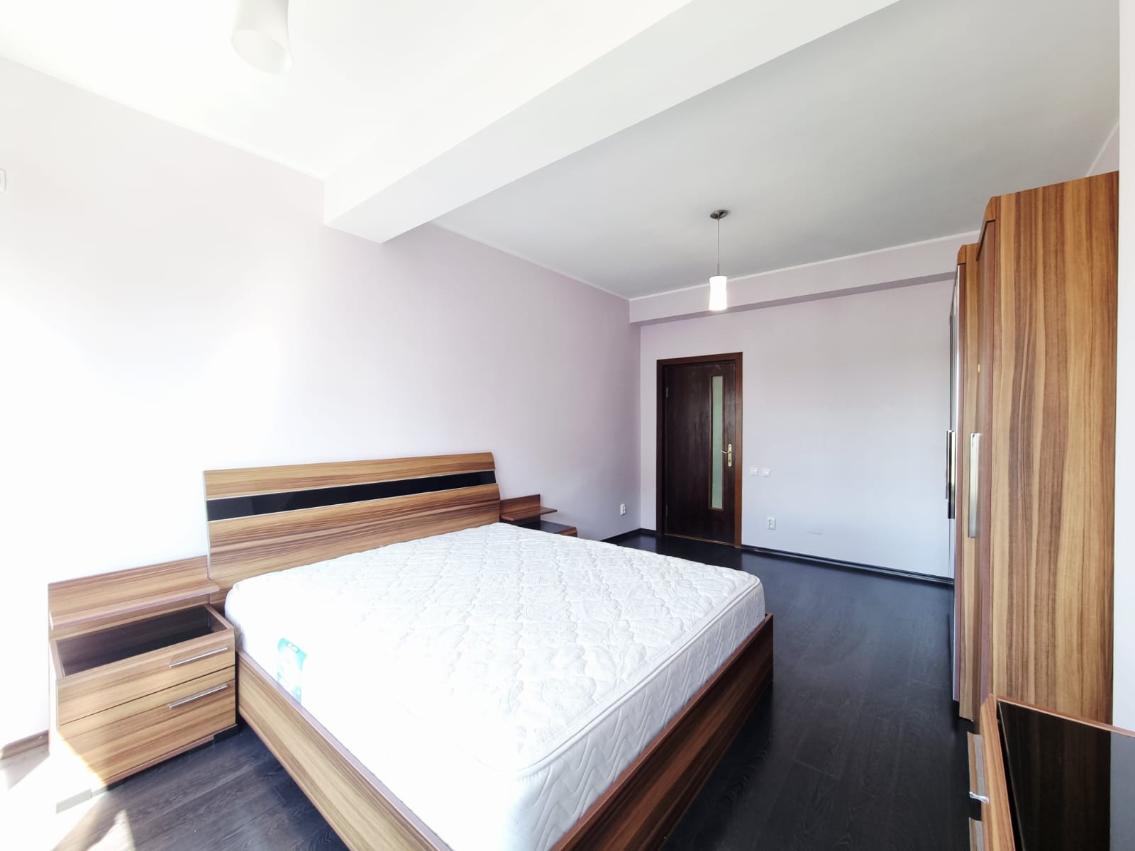 Apartament cu doua camere 88mp de inchiriat pe Faleza Dunarii