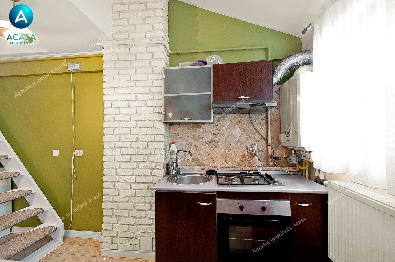 Apartament spatios de tip duplex mobilat si utilat la cheie