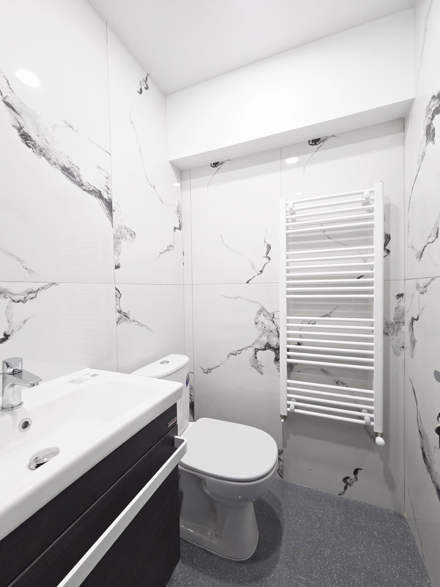 Spațiu comercial de închiriat în Galați – Micro 14 renovat complet