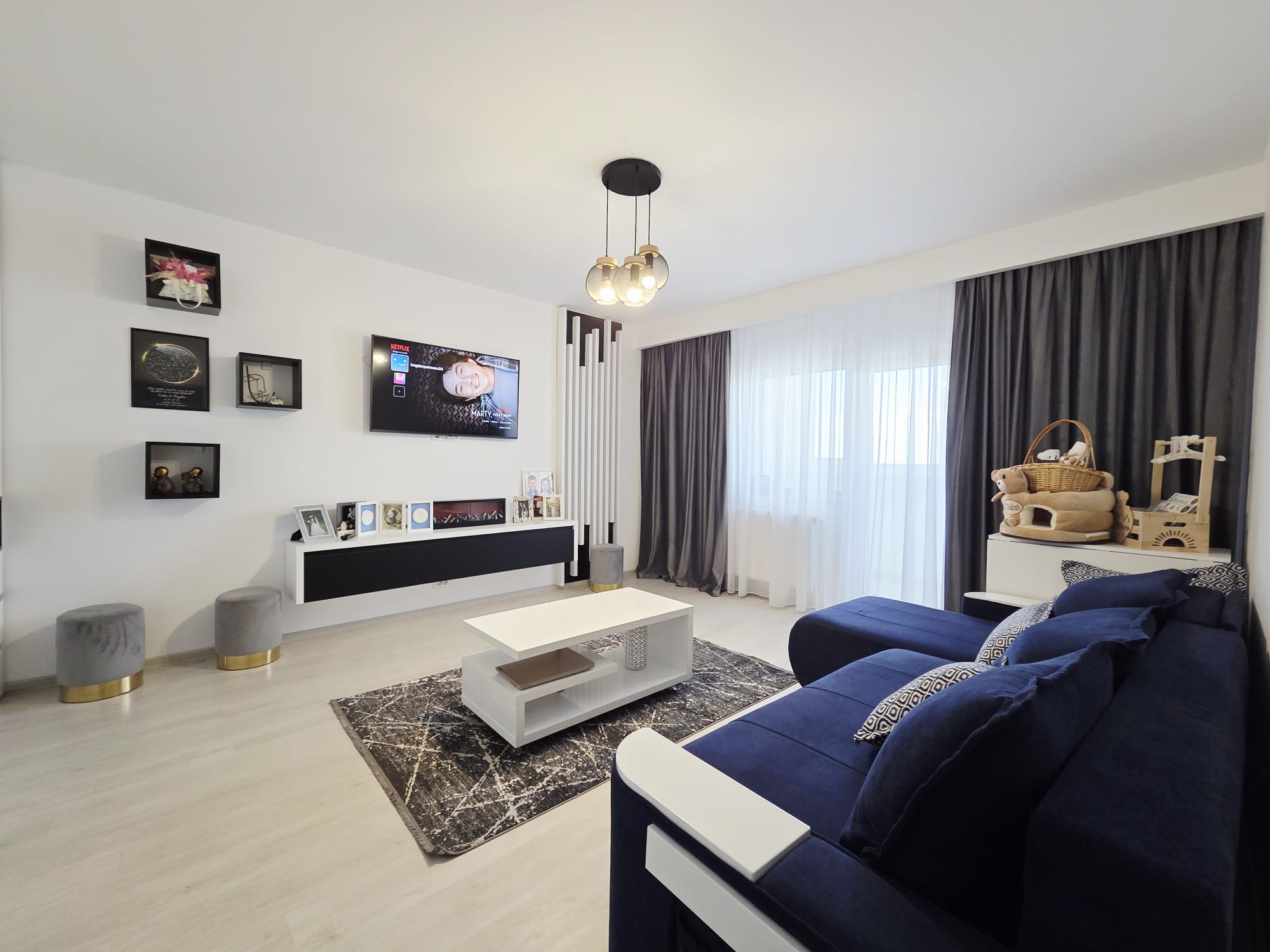 Apartament renovat cu simt de raspundere mobilat si utilat GATA DE MUTAT